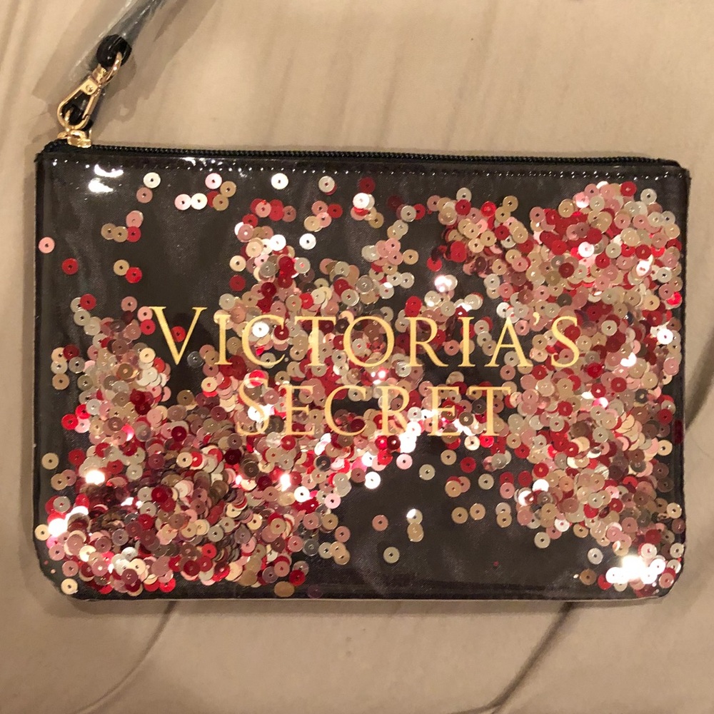 NWOT. Victoria Secret wristlet.